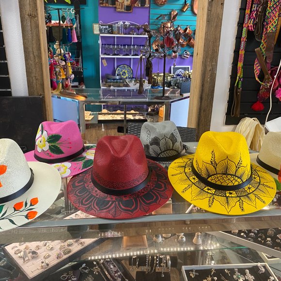 Panama Hats for Spring - Picture 2 of 3